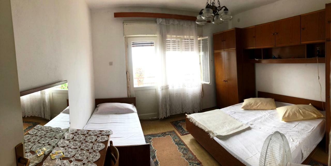 Apartmani Zorka Подстрана Екстер'єр фото