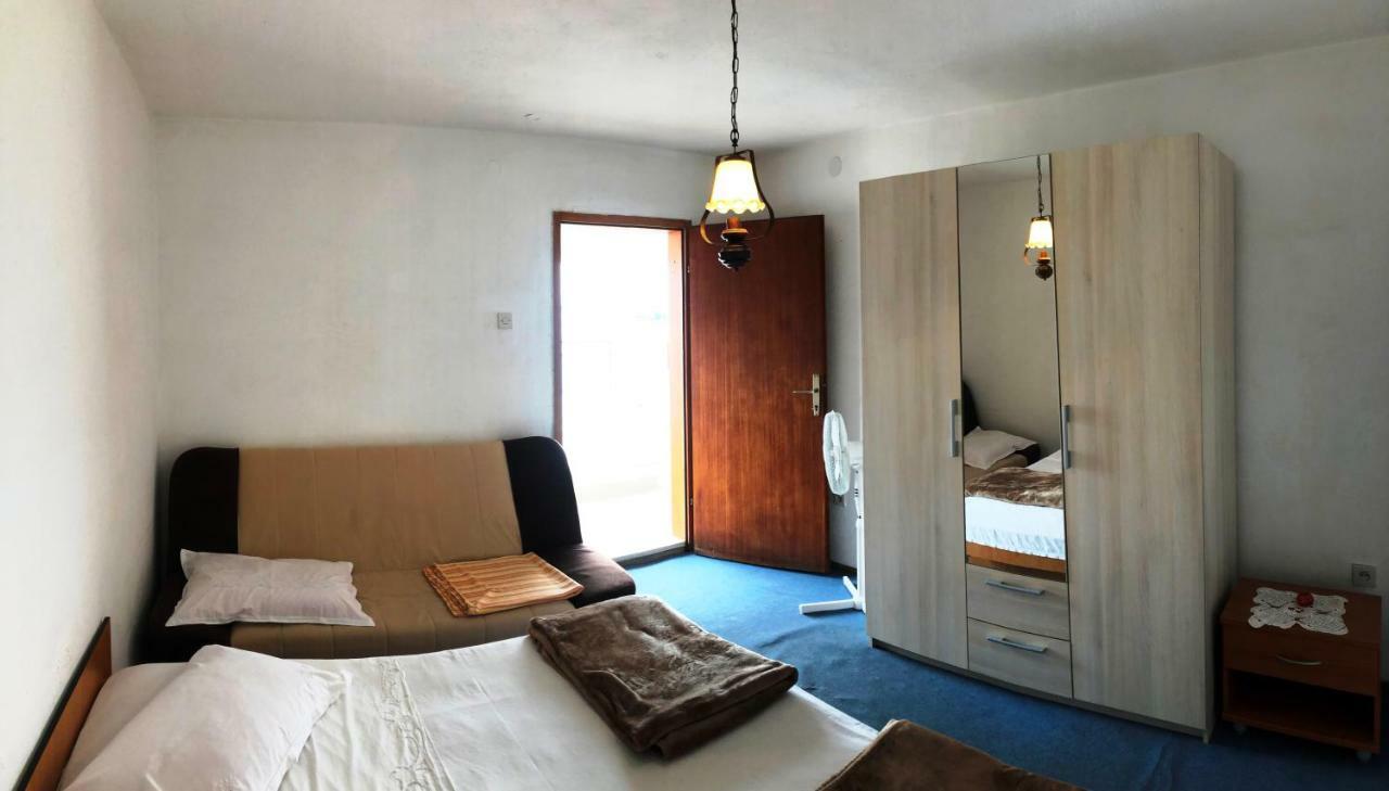Apartmani Zorka Подстрана Екстер'єр фото